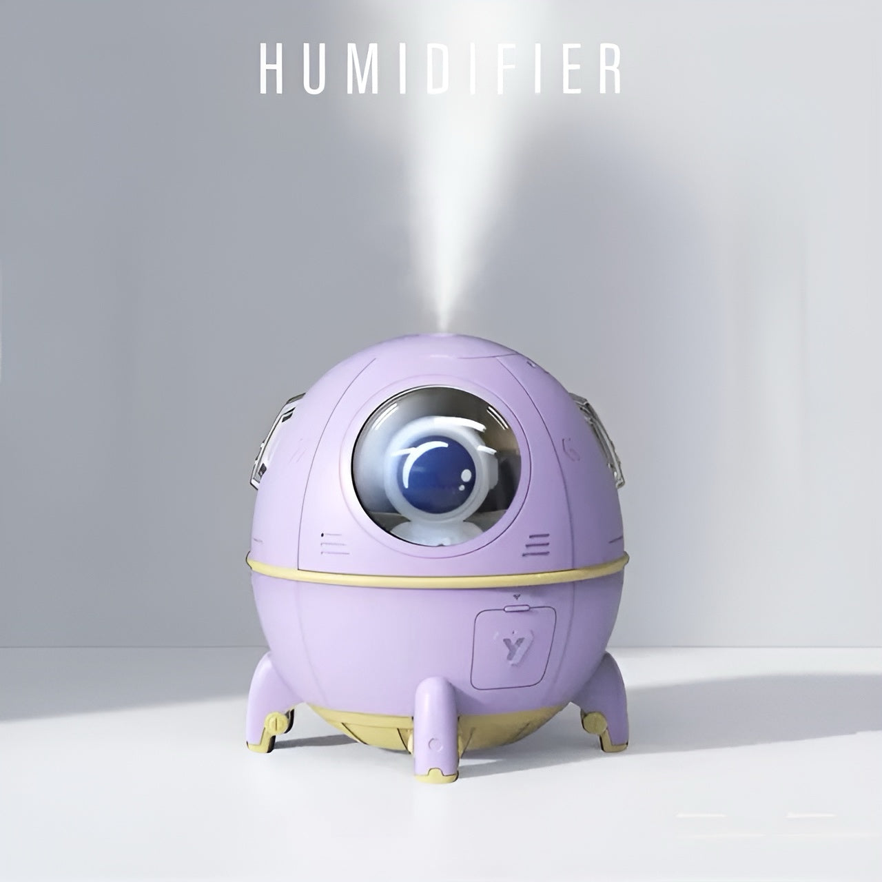 Space Capsule Humidifier with Astronaut Figure