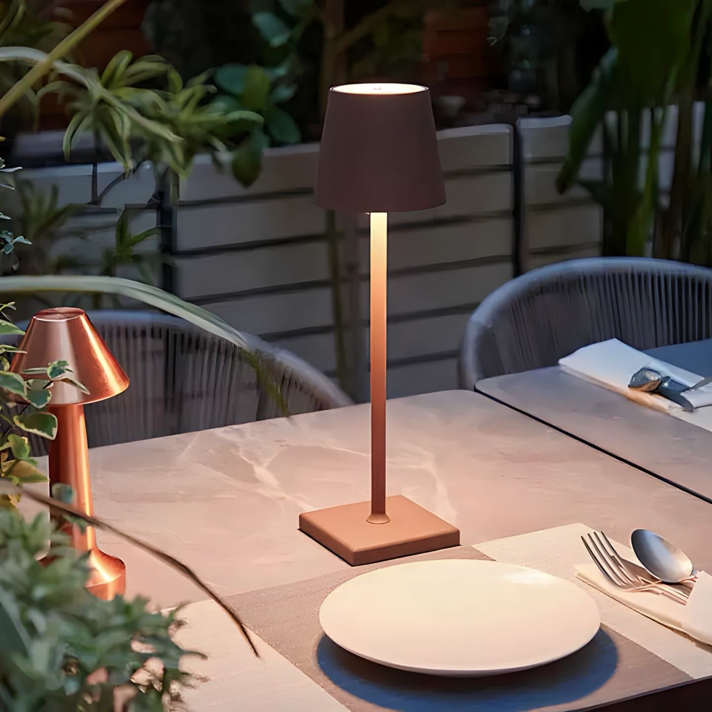 Cordless Lamp - Tech Scape Hub